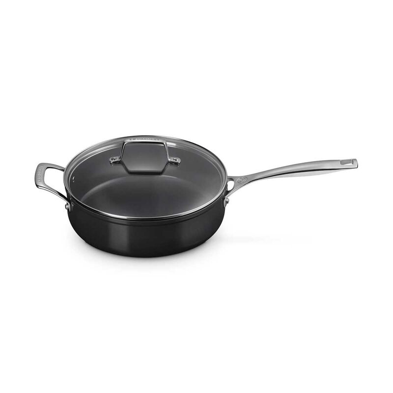 Le Creuset Non-Stick Ceramic Saut&eacute; Pan 26cm image number 0